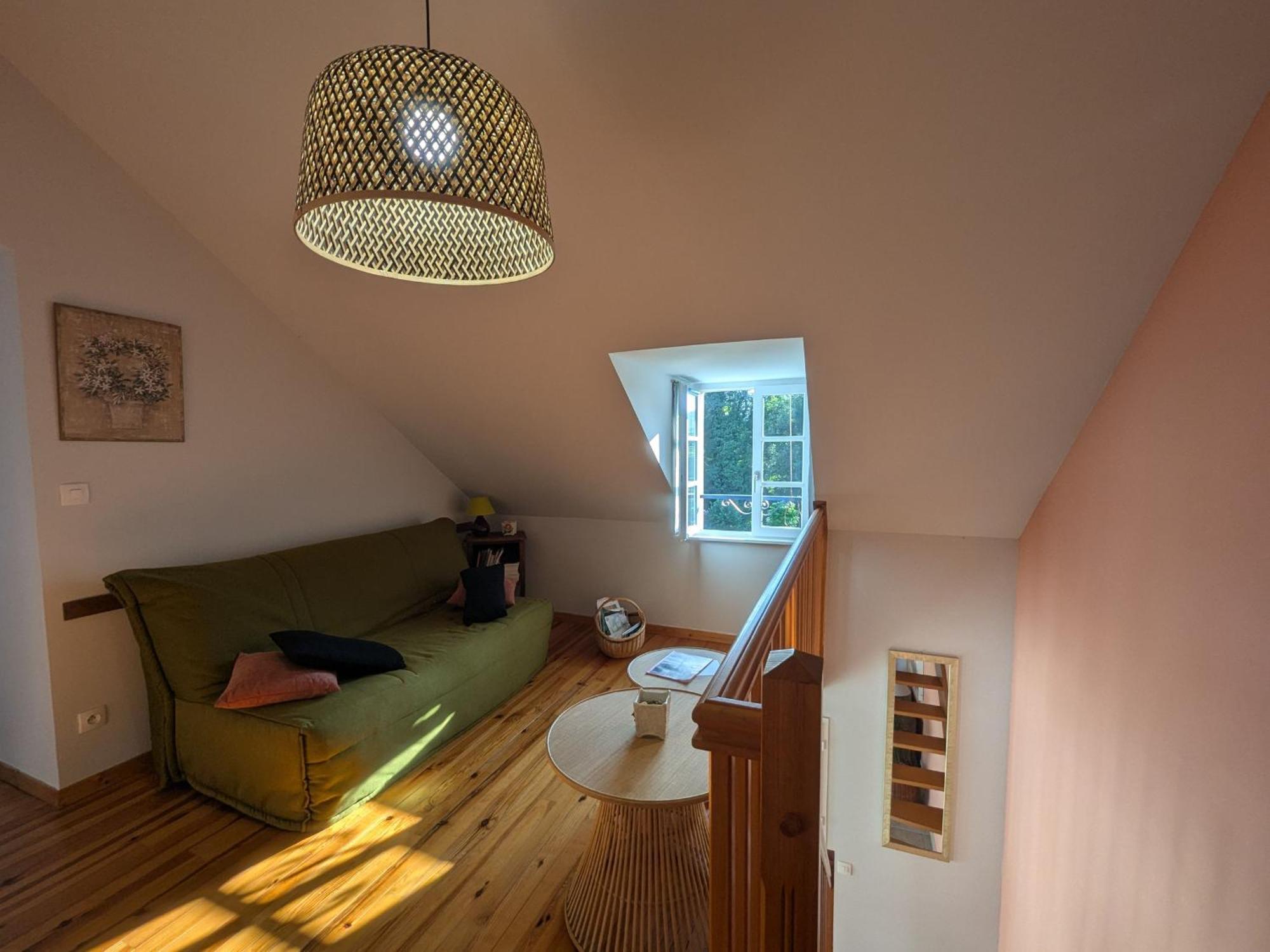 Maison Charmante A Langres Avec Wi-Fi Et Parking - Fr-1-611-43 Экстерьер фото