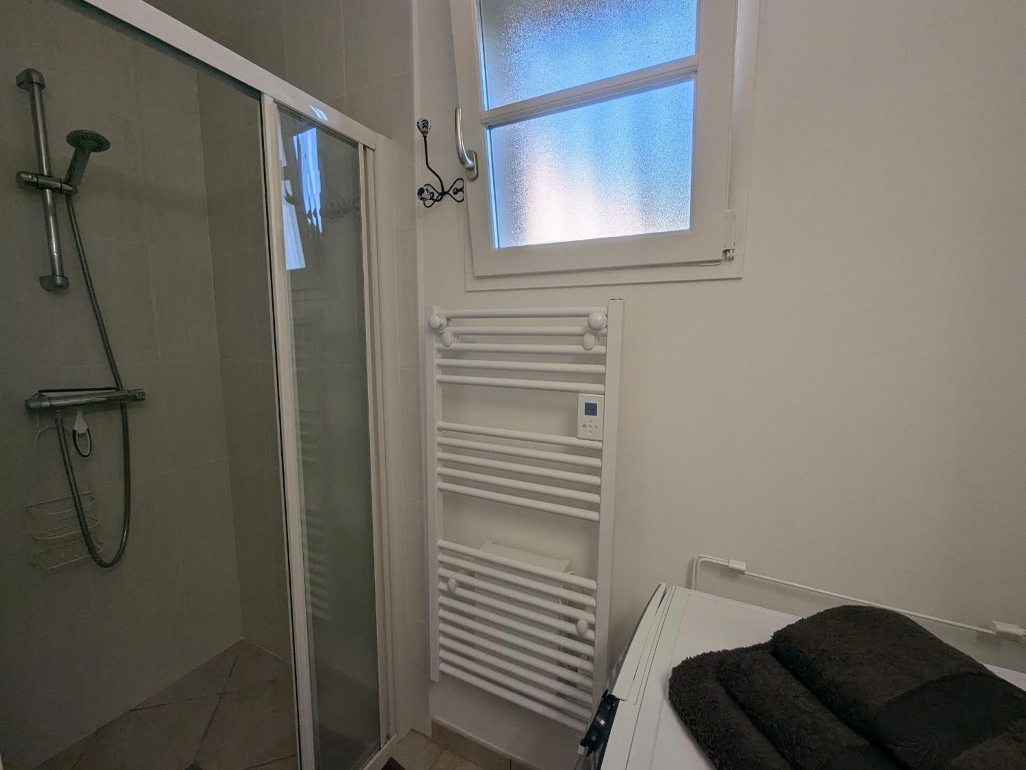 Maison Charmante A Langres Avec Wi-Fi Et Parking - Fr-1-611-43 Экстерьер фото